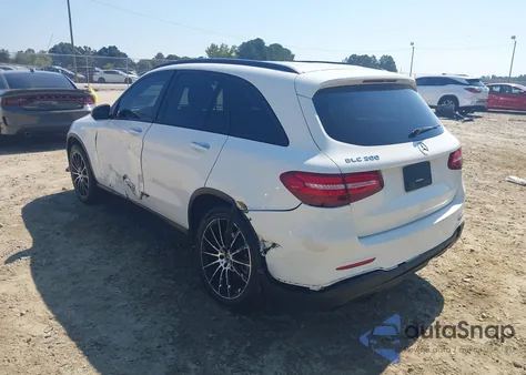 2019 Mercedes-Benz Glc 300 from USA, damaged, VIN WDC0G4JB1KV194105